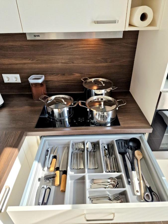 Exklusive Ferienwohnung In Lingen Holthausen 2Zim, 2Badez,Kueche,Balkon,Waschmaschine Eksteriør bilde