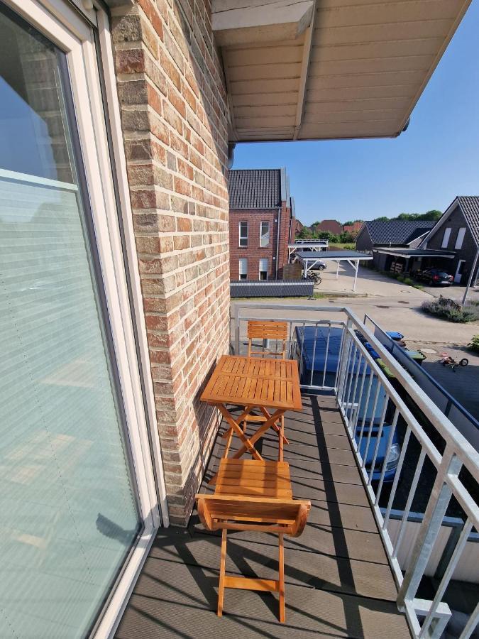 Exklusive Ferienwohnung In Lingen Holthausen 2Zim, 2Badez,Kueche,Balkon,Waschmaschine Eksteriør bilde