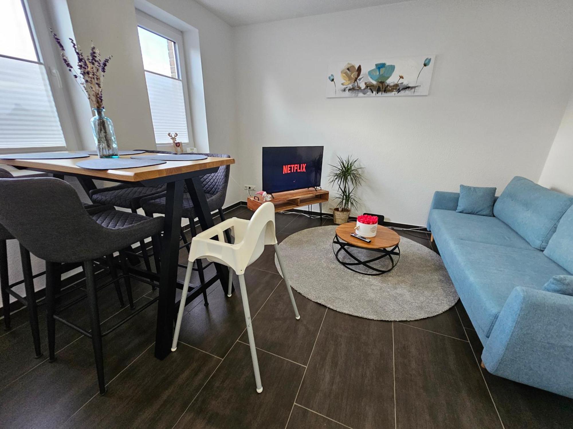 Exklusive Ferienwohnung In Lingen Holthausen 2Zim, 2Badez,Kueche,Balkon,Waschmaschine Eksteriør bilde